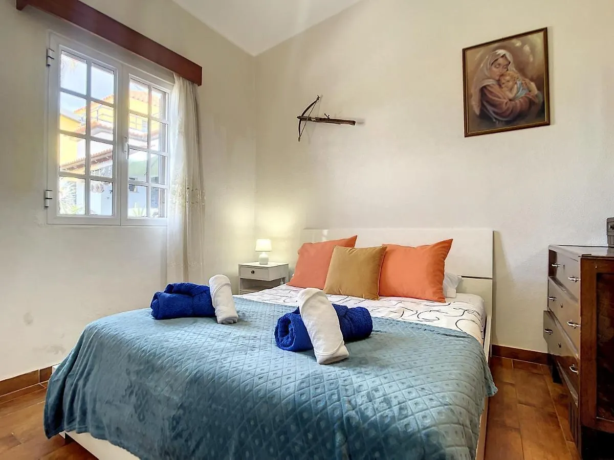 Casa Moreira By Atlantic Holiday Canical  0*, Canical (Madeira)